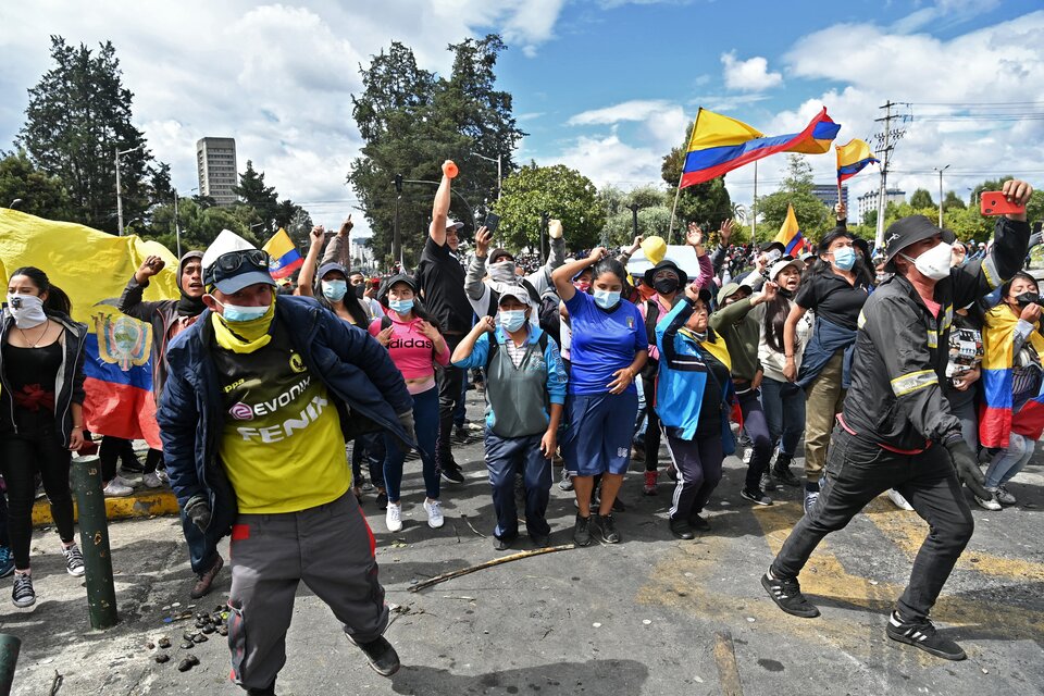 Por 13º jornada consecutiva, los movimientos indígenas continúan con la protesta en las calles (Foto: AFP).