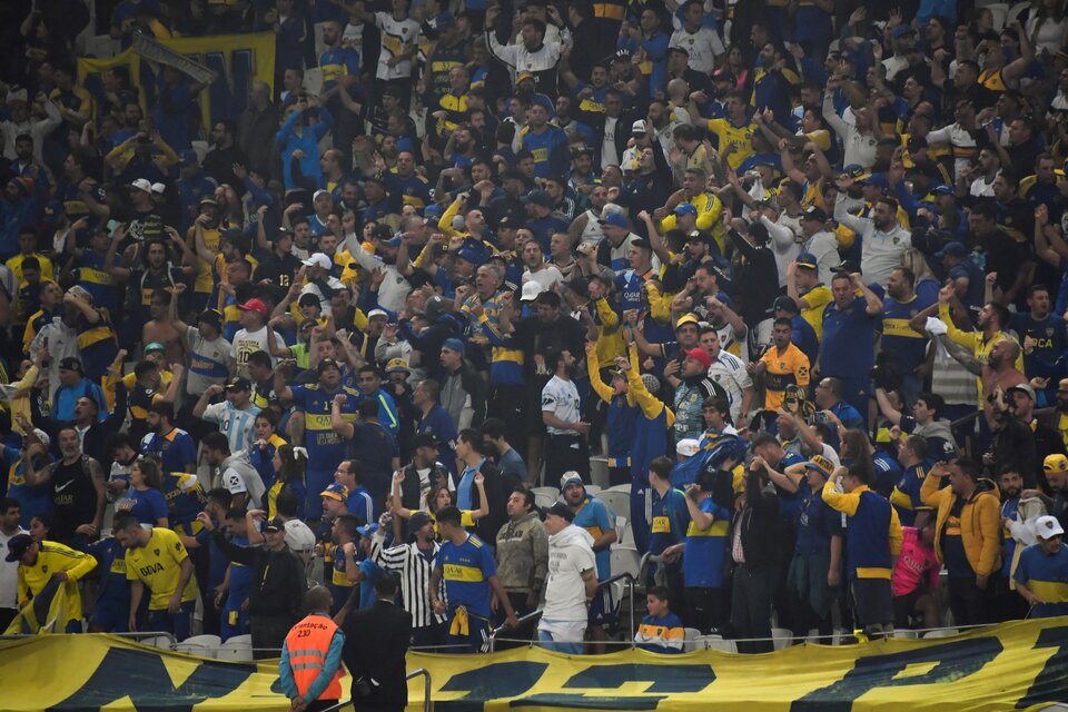 Los hinchas de Boca volvieron a protagonizar actitudes racistas frente a los simpatizantes de Corinthians (Foto: AFP).