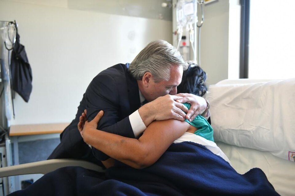 El abrazo entre Alberto Fernández y Milagro Sala.