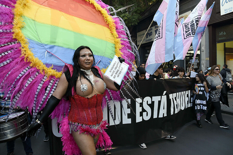 El martes hubo marcha contra los travesticidios en Rosario.  (Fuente: Andres Macera)