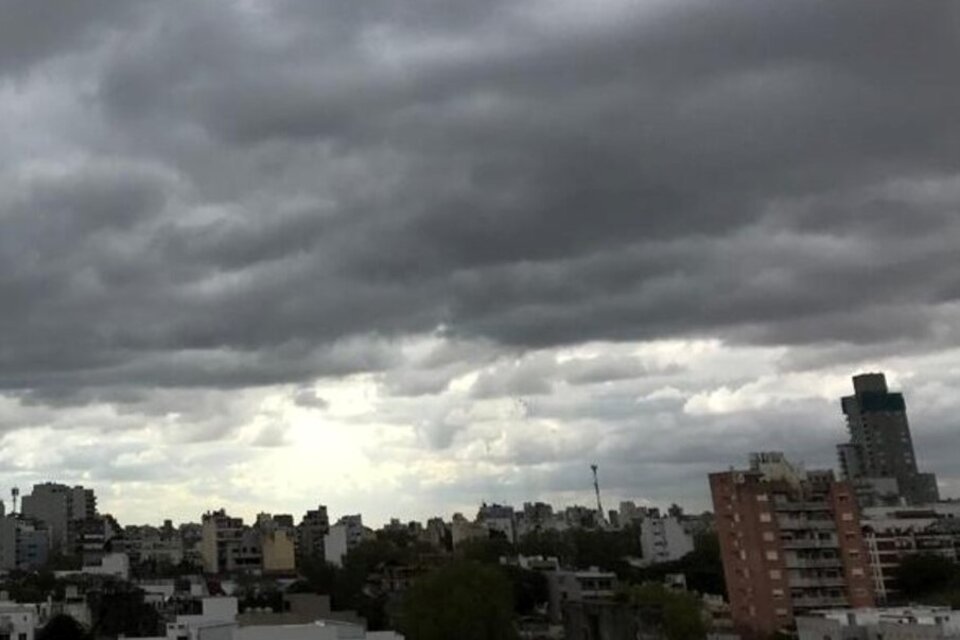 CABA y provincia de Buenos Aires: El SMN emitió un alerta amarillo por tormentas y potencial granizo.