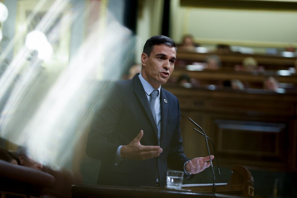 Pedro Sánchez interviene durante el debate sobre el estado de la nación. (Fuente: EFE)