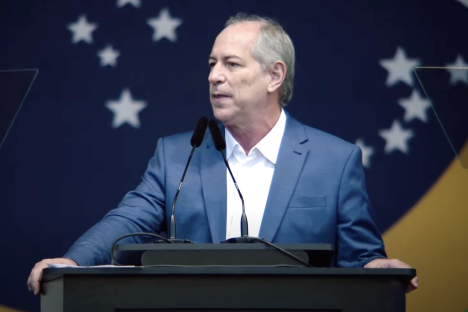 Ciro Gomes durante la convención de lanzamiento de su candidatura. Foto: captura.