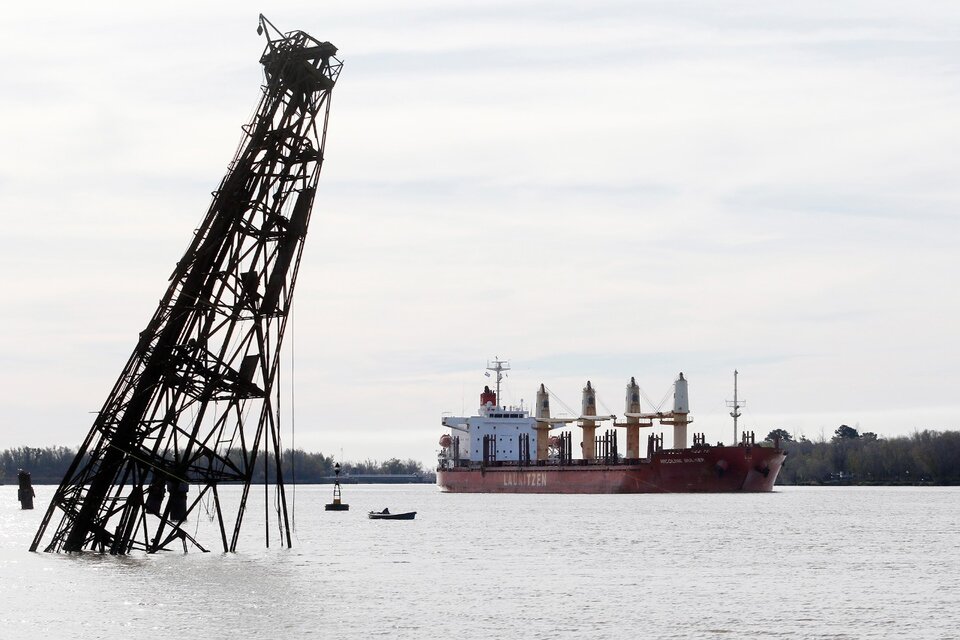 El contrato con Hidrovía S.A. (Jan de Nul y Emepa) venció el 30 de abril de 2021. (Fuente: Leandro Teysseire)