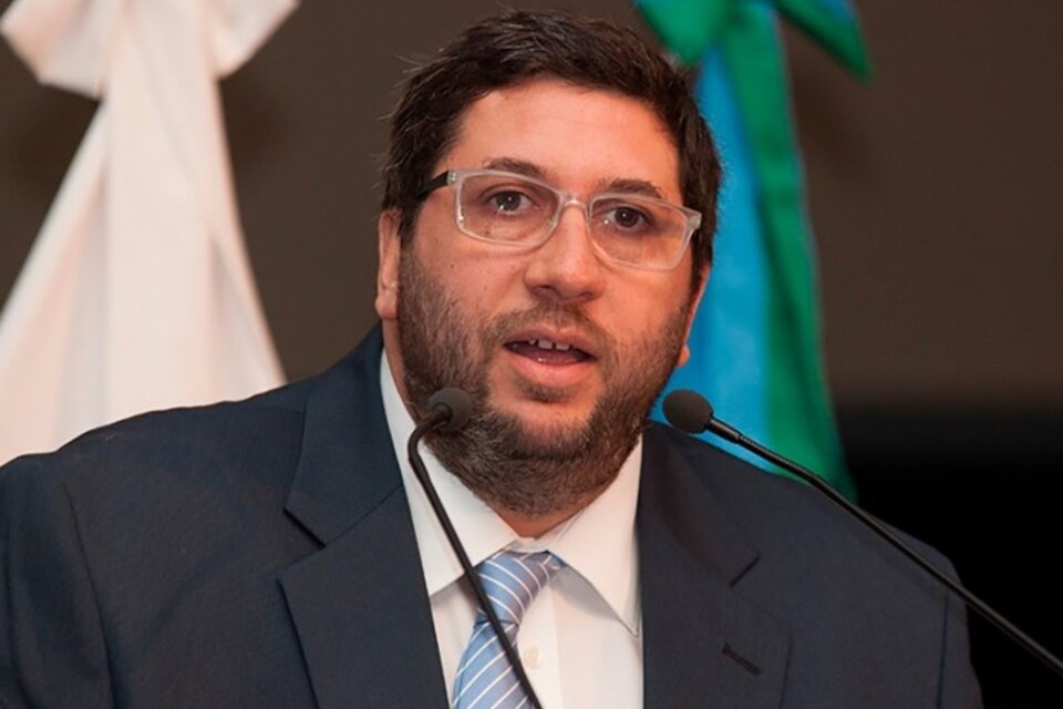 Olmos se desempeñaba como jefe de asesores de la Presidencia y es uno de los hombres de confianza de Alberto Fernández.