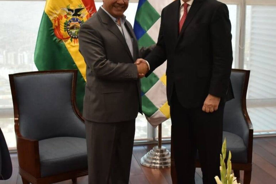 El presidente de Bolivia, Luis Arce, junto al canciller de México, Marcelo Ebrard / Cancillería de México