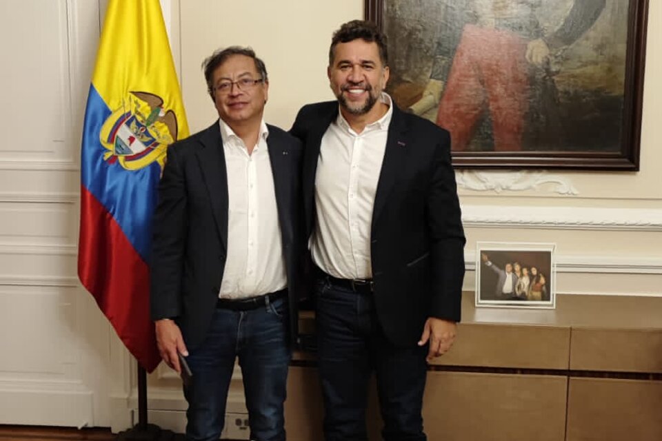 Presidente de Colombia, Gustavo Petro, y el designado embajador de Colombia en Nicaragua, León Fredy Muñoz / Twitter León Fredy Muñoz.