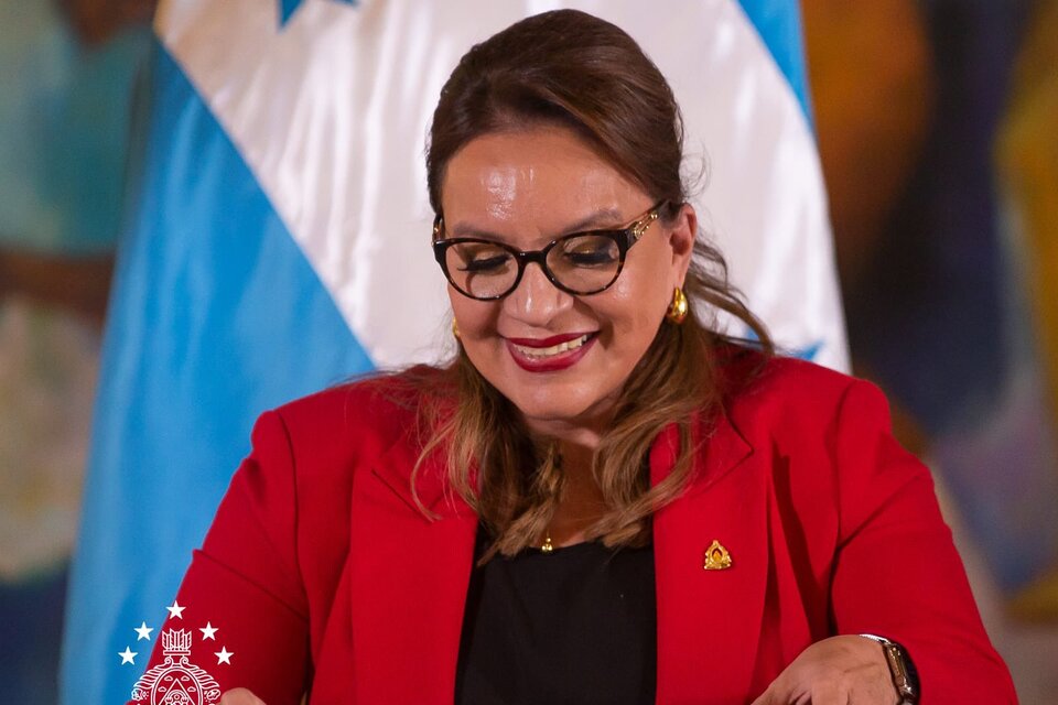 Presidenta de Honduras, Xiomara Catro / Twitter Xiomara Castro