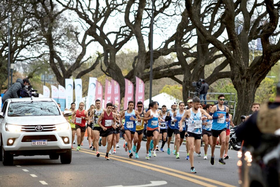 Este domingo más de 20.000 runners participarán en la Media Maratón de Buenos Aires de 21K. Imagen: GCBA
