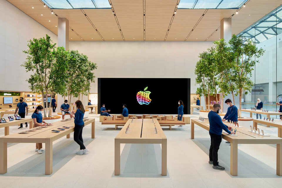Los empleados le pidieron a Apple que permita a cada trabajador negociar con su "superior inmediato" para decidir sus condiciones de trabajo. (Foto: Apple)