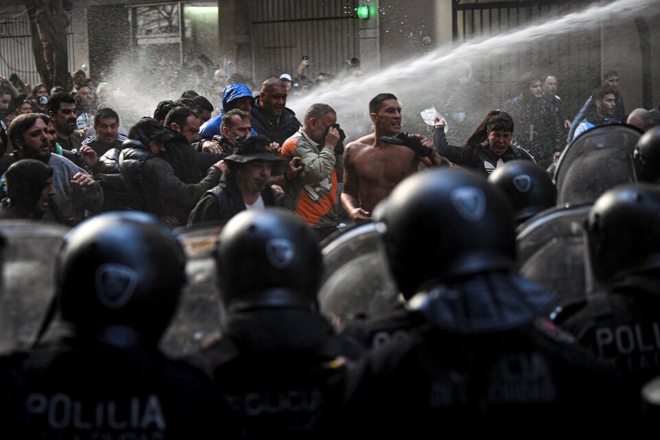 Cristina Kirchner: "Después dicen que los violentos somos nosotros". (Fuente: AFP)