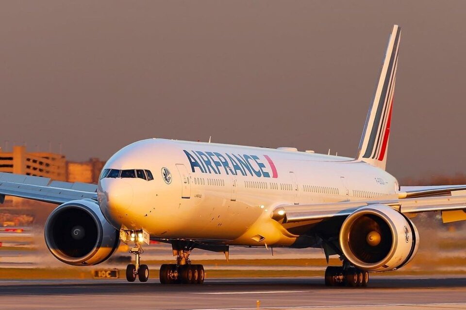 Dos pilotos de Air France se agarraron a trompadas en pleno vuelo y fueron suspendidos. Imagen: Twitter Air France 