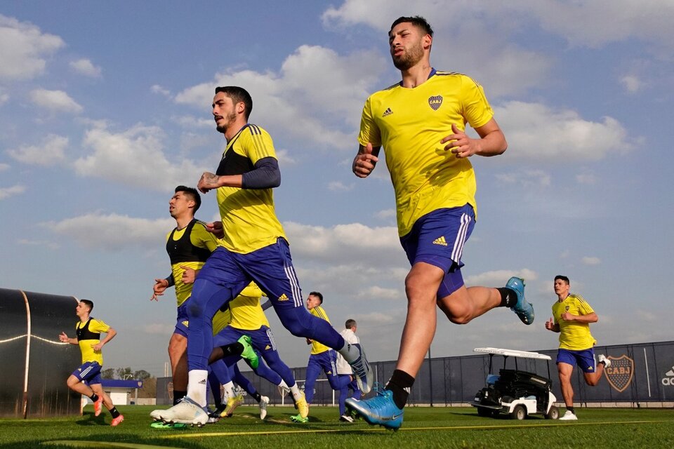 Varela y Figal durante el entrenamiento (Fuente: Prensa Boca)