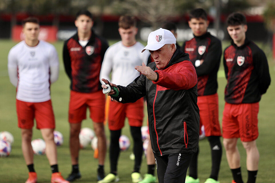 Adrián Coria, uno de los técnicos interinos de la Lepra. (Fuente: PRENSA CANOB)