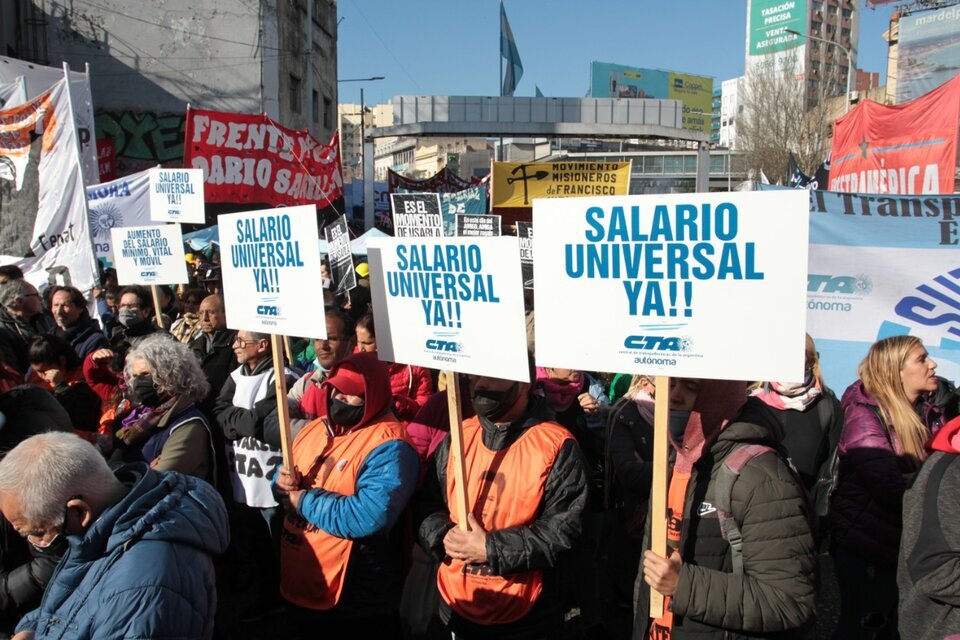 Las organizaciones sociales apuestan a que, de acá a fin de año, el Congreso Nacional apruebe una ley para convertir el bono en un derecho. (Fuente: Bernardino Avila)