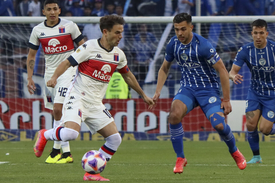 Menossi encara en la mitad de la cancha (Fuente: NA)