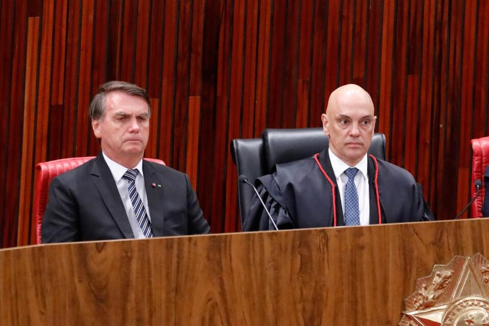 El presidente de Brasil, Jair Bolsonaro y el ministro del Supremo Tribunal Federal, Alexandre de Moraes / Planalto