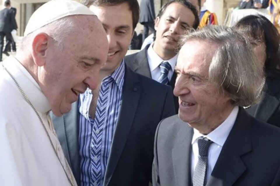 En 2016, Balá se reunió con Francisco en Roma.