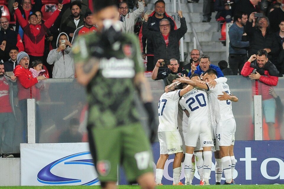 Independiente festejó un triunfo justo y muy trabajado (Fuente: Fotobaires)