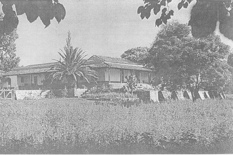 La finca Ampascachi, en una foto tomada en 1950 por el propio Krupp (reproducida por Juan Oscar Wayar).