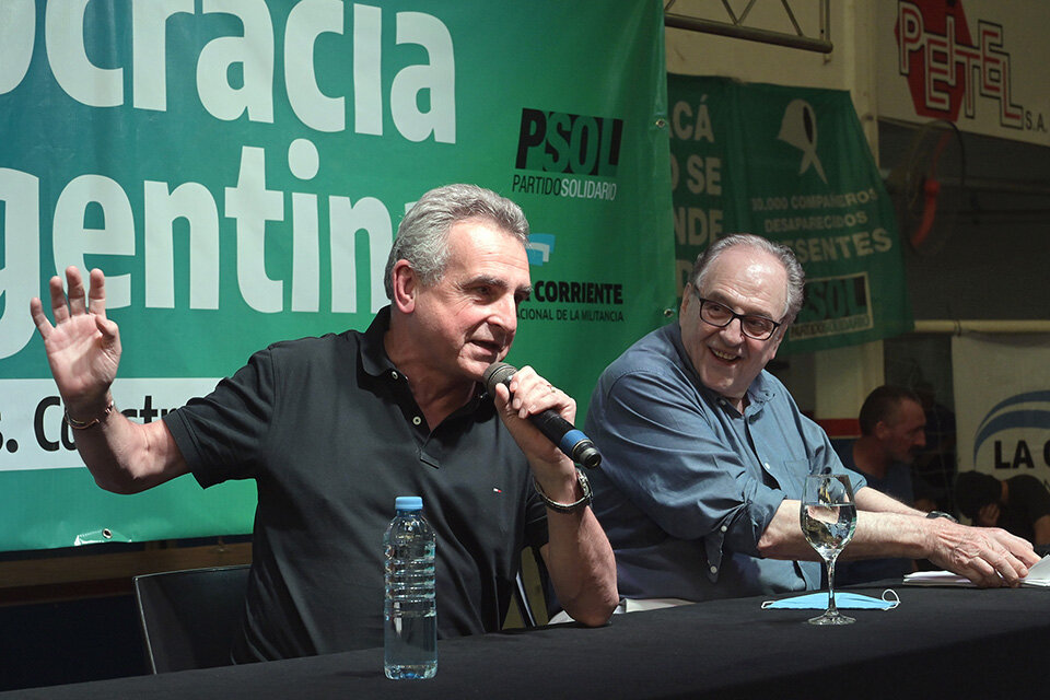 Rossi y Heller en el plenario de la militancia. (Fuente: Sebastián Granata)