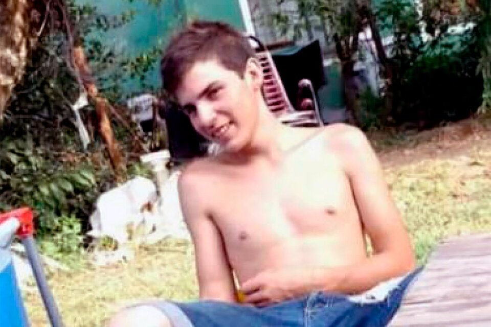 Santiago González, el adolescente de 16 años hallado asesinado en un descampado de Tandil.