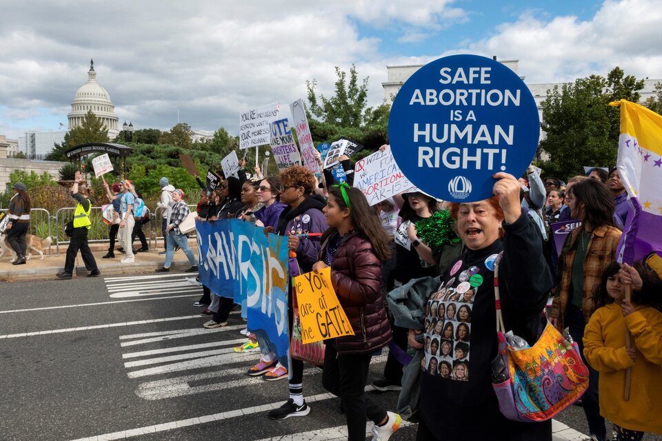 Washington fue una de las ciudades donde se movilizaron en favor del aborto y los derechos reproductivos (Foto: AFP).