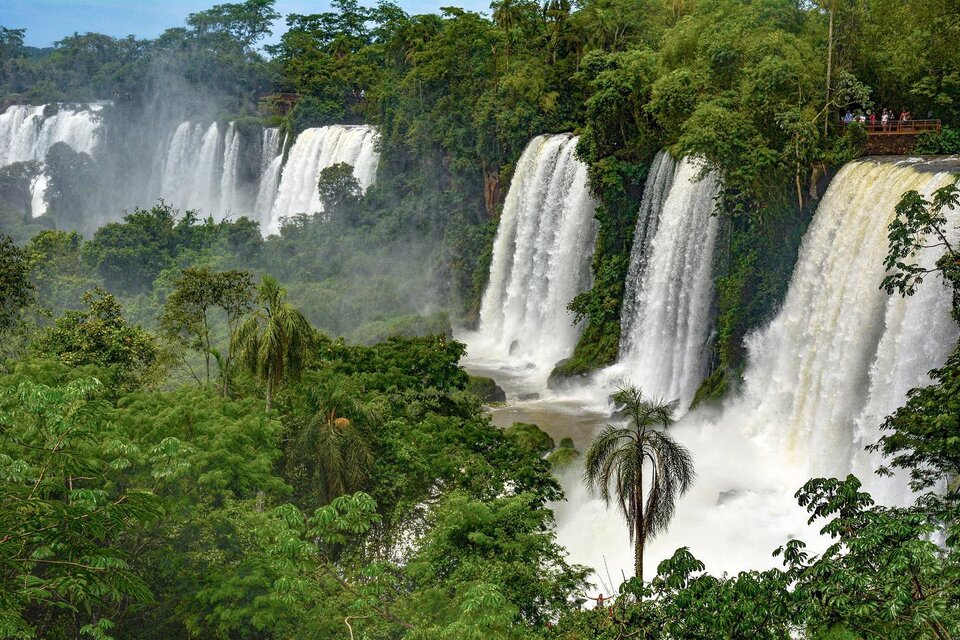 El parque nacional cerró el acceso al "Área Cataratas" debido al aumento en el caudal fluvial. (Foto: Parque Nacional Iguazú).