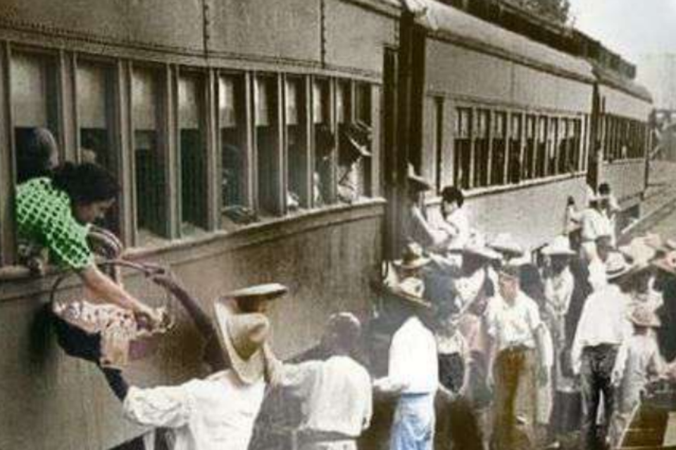 Trenes en las inmediaciones de la frontera argentino-bolivian.
