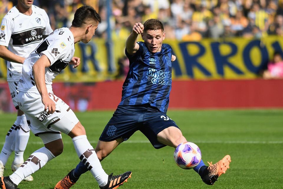 Lautaro Blanco se despide de Rosario Central. (Fuente: Sebastián Granata)