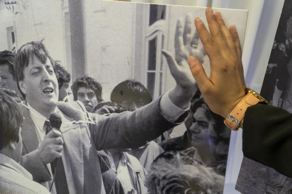 En Río Gallegos se presentó la muestra fotográfica itinerante e interactiva "Néstor Kirchner, hombre de la Patria". (Fuente: Télam)
