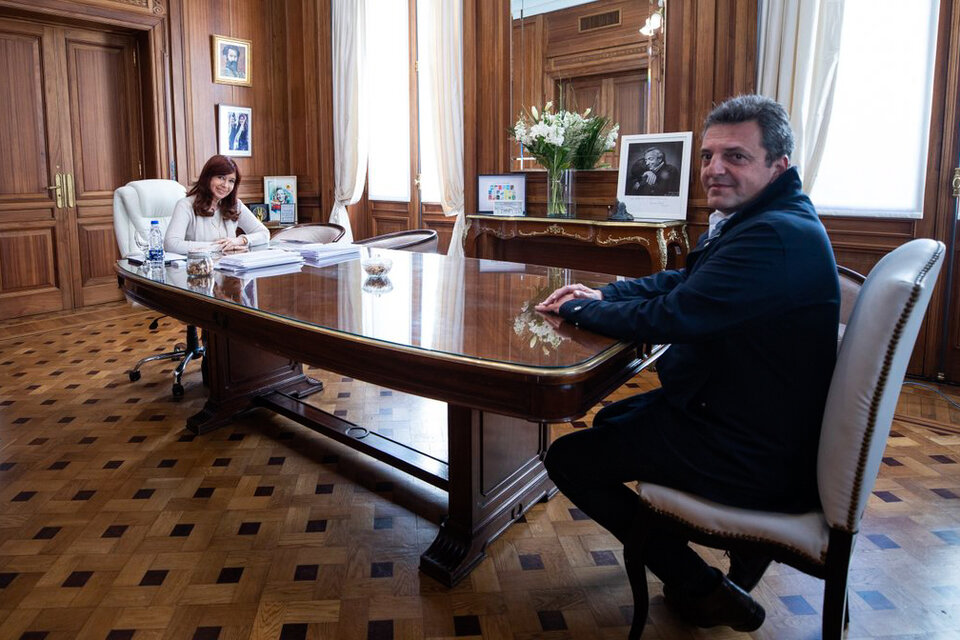 Cristina Kirchner y Sergio Massa ya implementaron un mecanismo similar en el Congreso.