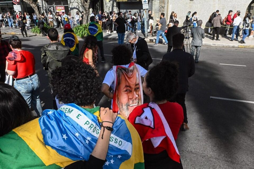 Este domingo se realizará el balotaje en Brasil, entre Lula da Silva y el actual presidente, Jail Bolsonaro. 