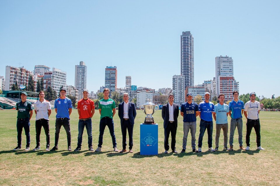 Jugadores de todos los equipos participantes (Fuente: Matías Callejo/Prensa AAP)