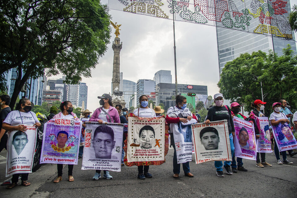 Nuevas detenciones por los 43 estudiantes desaparecidos de Ayotzinapa