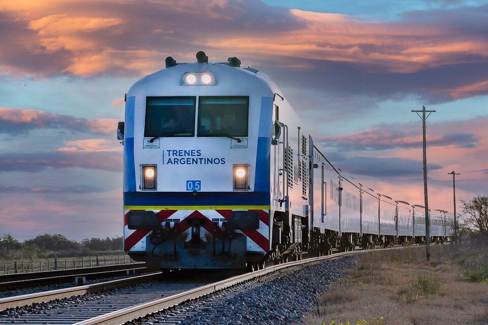 Pasajes de trenes de larga distancia sin cargo para personas con discapacidad. 