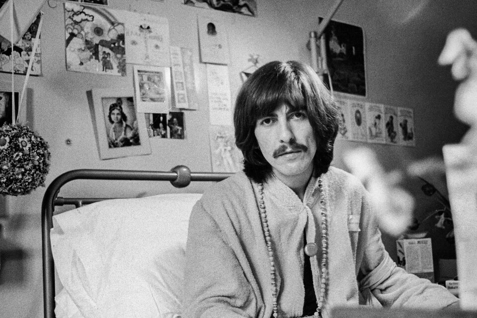 George Harrison se convirtió el 1 de noviembre de 1968 en el primer Beatle en lanzar un disco solista.