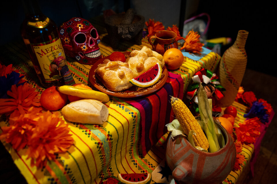 La Embajada de México en Argentina realizará homenajes y actividades por el Día de los Muertos. Imagen: Télam