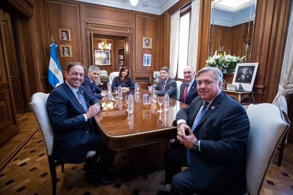 Cristina Fernández de Kirchner con directivos de Chevron