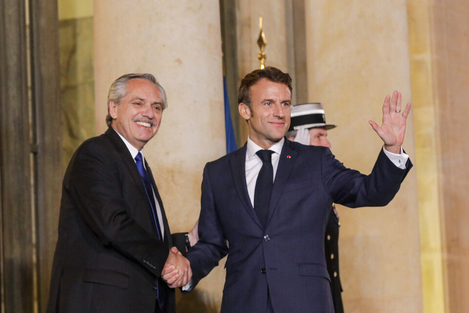 Alberto Fernández se reunió con Emmanuel Macron en Francia. (Fuente: Presidencia)