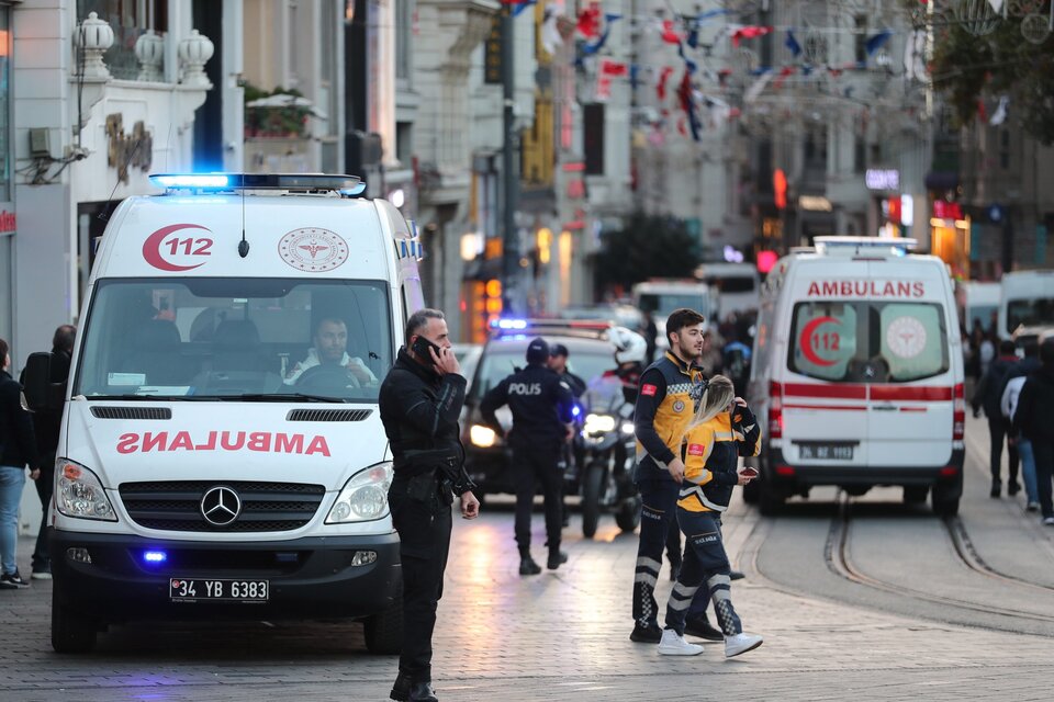 Explosión en Estambul: al menos 6 muertos y 53 heridos. Imagen: EFE.   