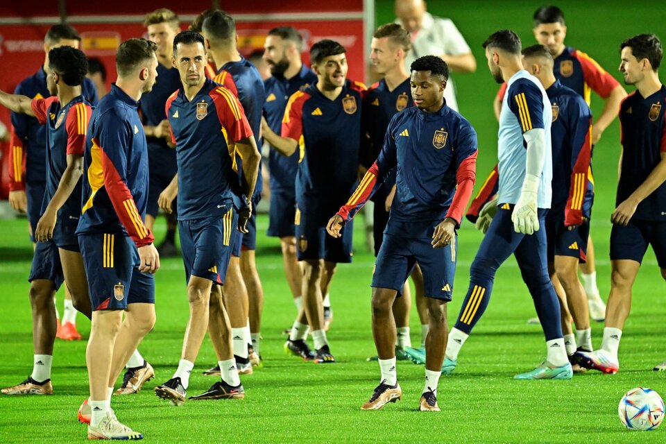 España, una de las selecciones que debutará este miércoles (Foto: AFP).