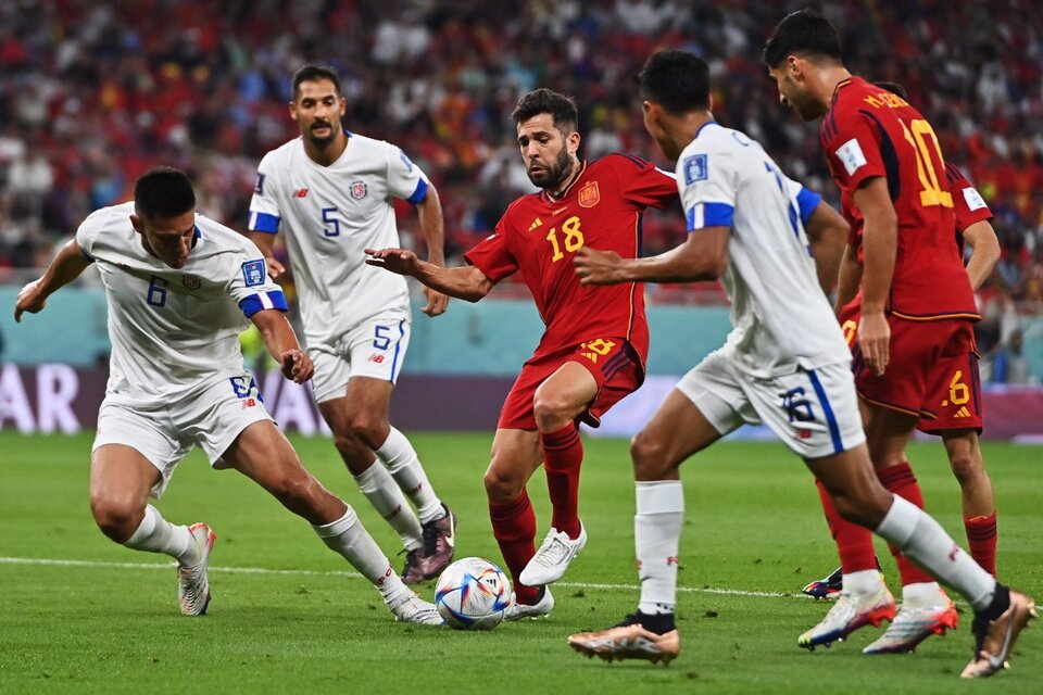 España consiguió la mayor goleada de la primera fecha, con el 7-0 sobre Costa Rica (Fuente: AFP)