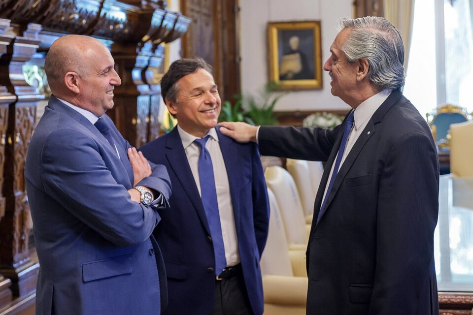 Alexis Guerrera, Diego Giuliano y Alberto Fernández.