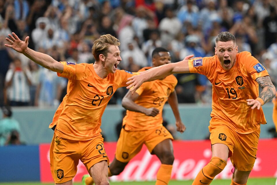 El gol de Países Bajos que puso el empate 2 a 2 ante Argentina.    (Fuente: AFP)