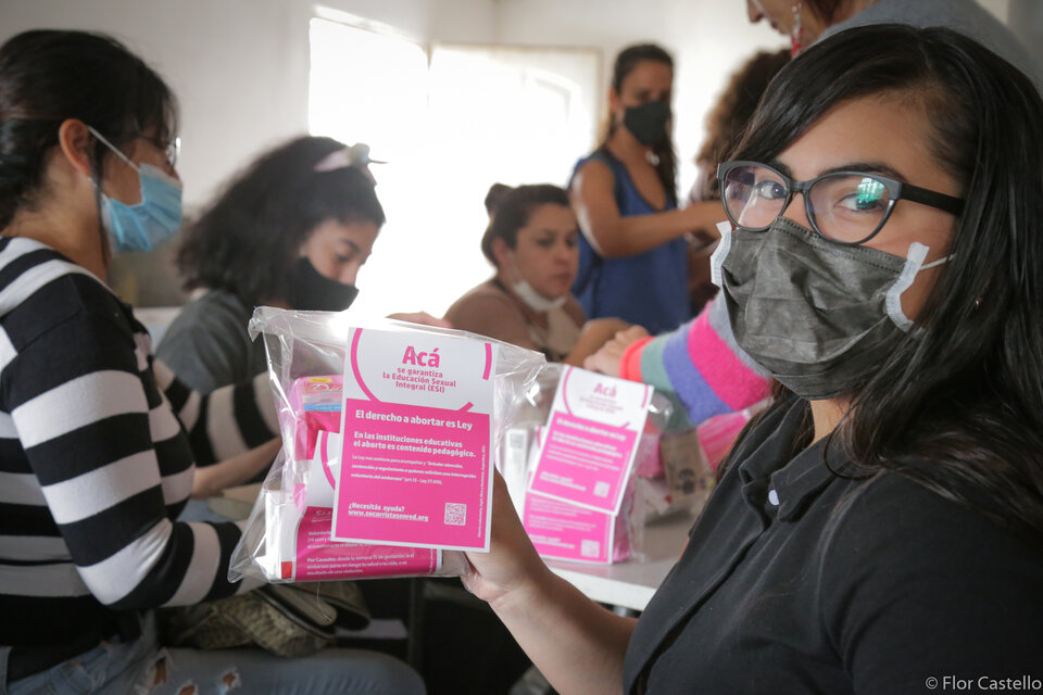 La Revuelta Gran Buenos Aires, una colectiva feminista que integra la red de socorristas y que siguen brindando información para el acceso al aborto. (Fuente: Flor Castello)