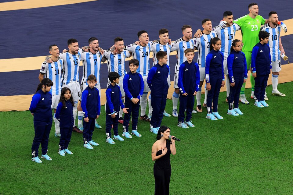 Lali Espósito presenció los últimos dos partidos de Argentina en el Mundial de Qatar 2022. Foto: @fifaworldcup_es