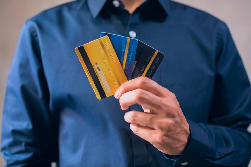 Los bancos ofrecen distintos descuentos en compras con tarjetas de crédito o a través de billeteras virtuales para estas fiestas de fin de año.