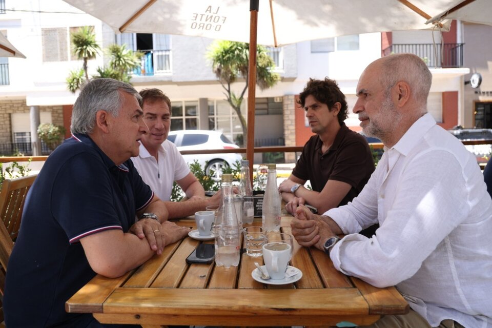 Morales, Santilli, Lousteau y Larreta hicieron campaña juntos en la Costa. 