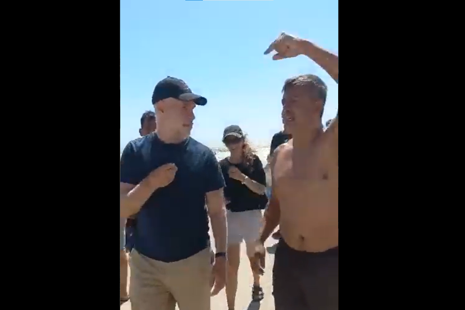 Como una rata: Larreta se escapó de Mar del Plata después de que los turistas lo echen a gritos